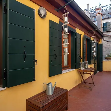 Appartamento San Marco Apartments 1 & 2 *